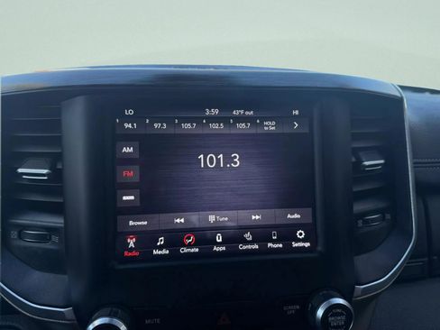 Used 2020 RAM 1500 Laramie image 37