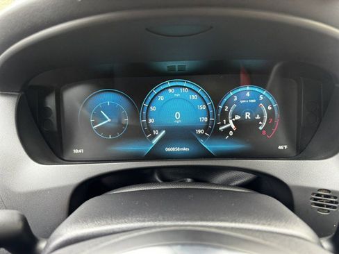 Used 2018 Jaguar XE S image 34