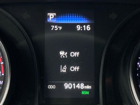 Used 2023 Toyota Camry SE w/ Convenience Package image 12