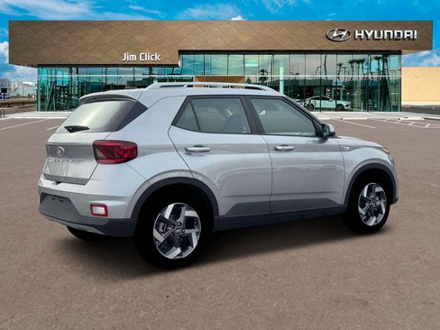 New 2026 Hyundai Venue SEL FWD image 8