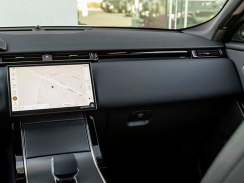New 2026 Land Rover Range Rover Velar S AWD/4WD image 22