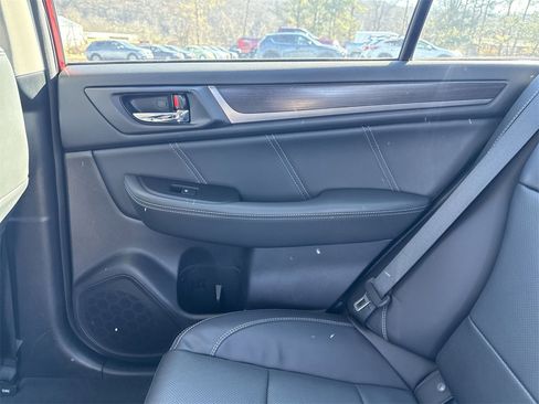 Used 2018 Subaru Legacy 2.5i Limited image 28