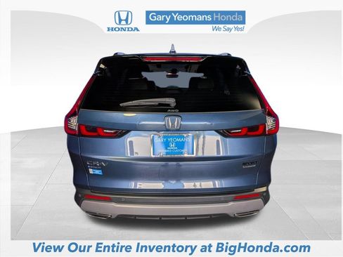 Certified 2025 Honda CR-V Sport Touring image 8