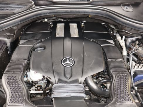 Used 2019 Mercedes-Benz GLS 450 4MATIC image 22