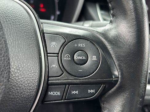 Used 2024 Toyota Corolla XSE FWD image 27