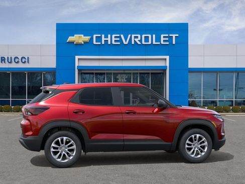 New 2026 Chevrolet TrailBlazer LS w/ LS Convenience Package FWD image 5