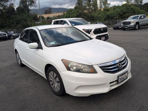 Used 2012 Honda Accord LX image 3