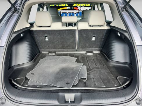 Used 2023 Honda HR-V LX image 14