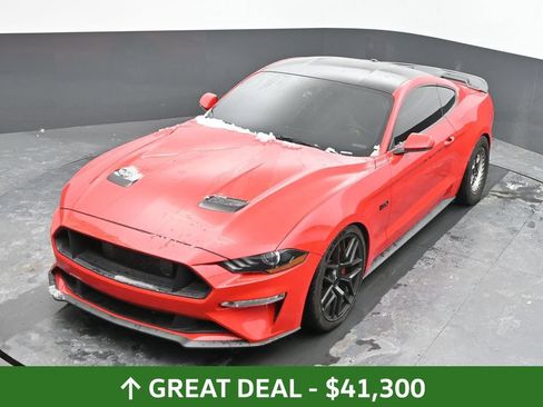 Used 2019 Ford Mustang GT Premium w/ Equipment Group 401A RWD image 36