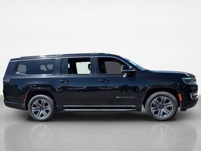 Used 2024 Jeep Wagoneer L Series II w/ Flexible Seating Group