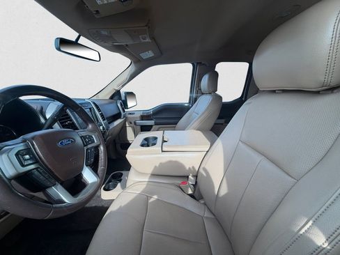 Used 2018 Ford F150 Lariat w/ Equipment Group 501A Mid AWD/4WD image 6