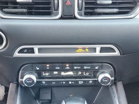 Used 2019 MAZDA CX-5 Signature AWD/4WD image 17