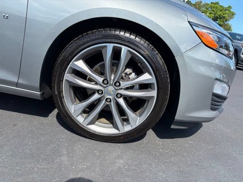Used 2024 Chevrolet Malibu LT FWD image 8