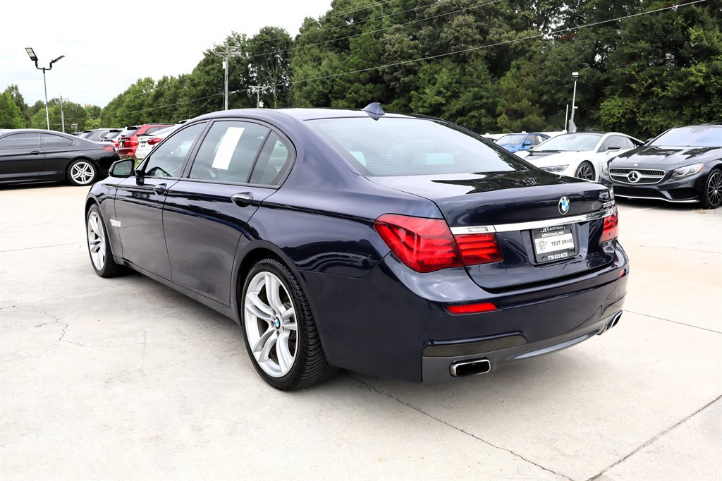 Used 2015 BMW 750Li RWD image 5