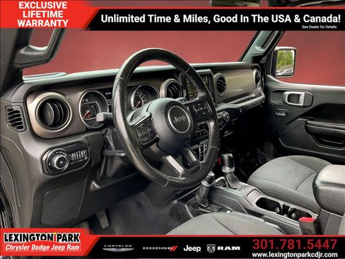 Used 2020 Jeep Wrangler Unlimited Sport AWD/4WD image 16