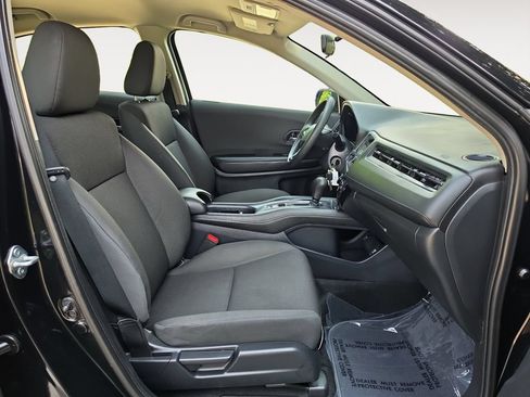 Used 2021 Honda HR-V LX image 15