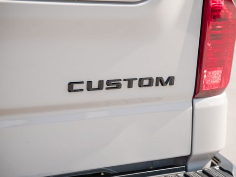 New 2026 Chevrolet Silverado 1500 Custom Trail Boss w/ LPO, Dark Essentials Package image 12