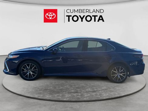 Used 2024 Toyota Camry XLE FWD image 2