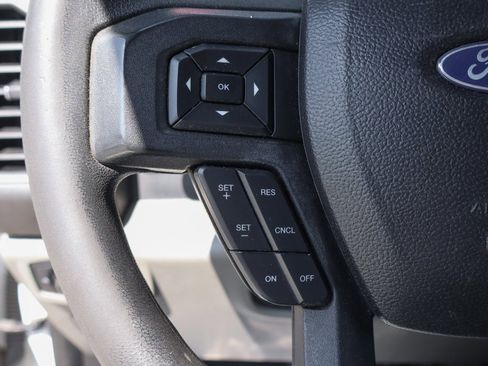 Used 2018 Ford F550 2WD Crew Cab Super Duty image 23