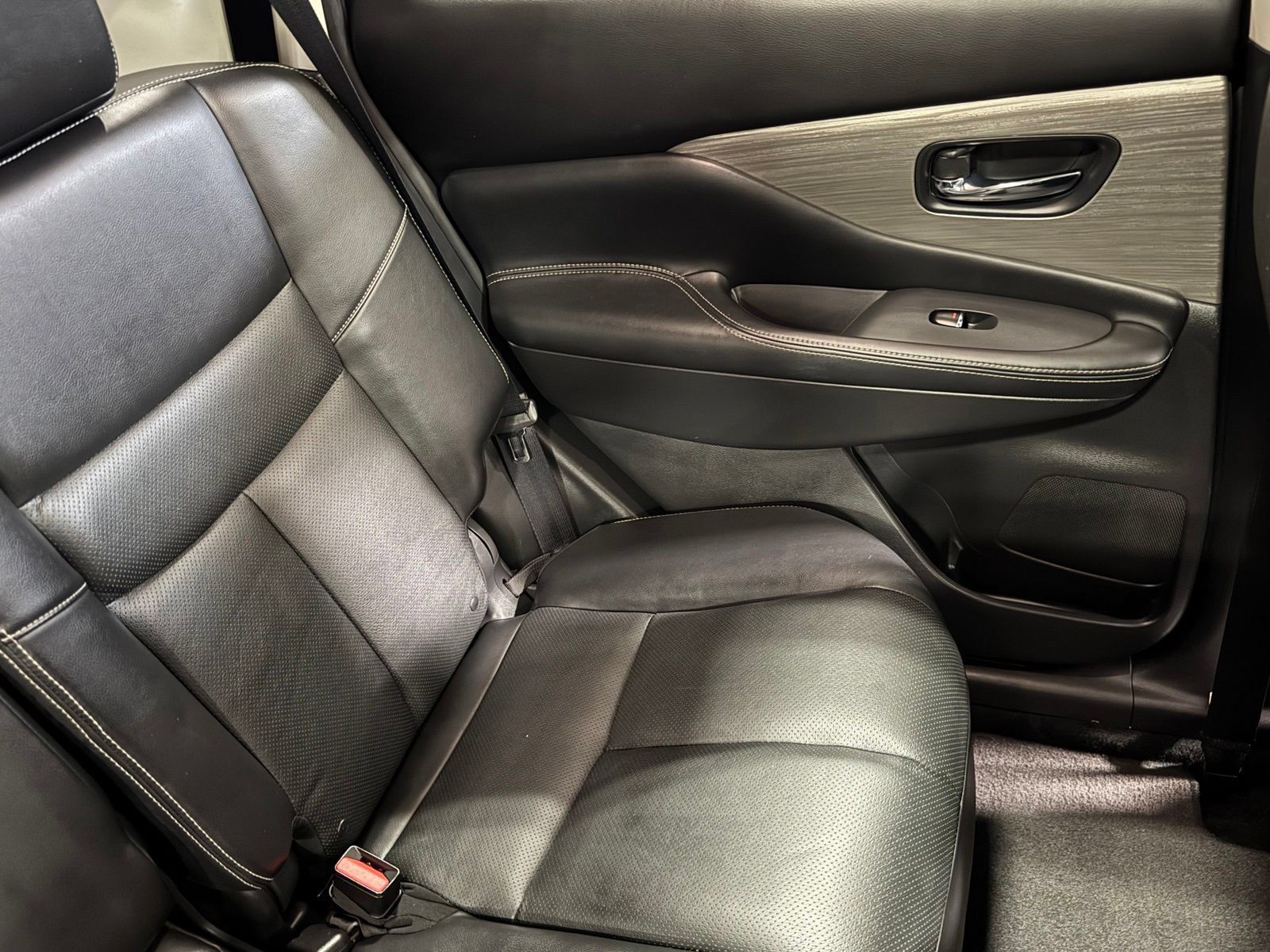 Used 2017 Nissan Murano Platinum w/ Platinum Technology Package FWD image 35