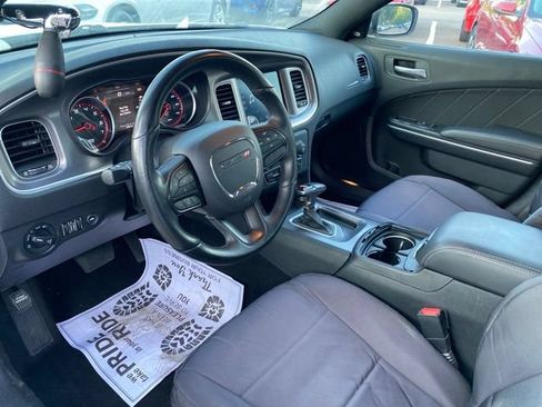 Used 2020 Dodge Charger SXT AWD/4WD image 6