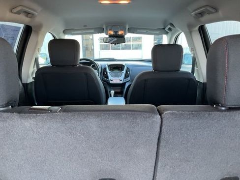 Used 2015 Chevrolet Equinox LT image 25