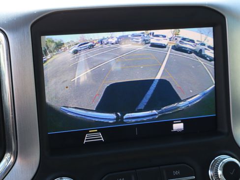 Used 2022 GMC Sierra 1500 Elevation image 31