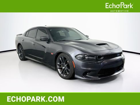Used 2020 Dodge Charger Scat Pack RWD image 1