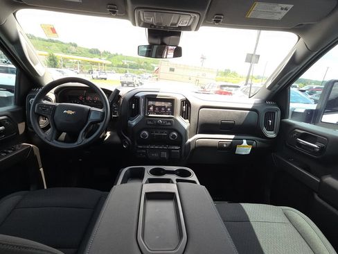 New 2026 Chevrolet Silverado 2500 Custom w/ Custom Convenience Package AWD/4WD image 29