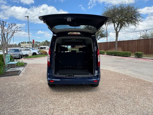 Used 2016 Ford Transit Connect XLT image 13