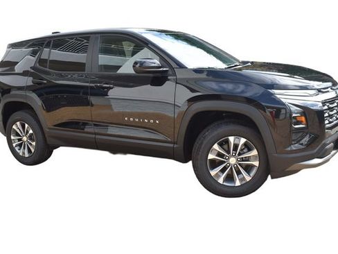 New 2026 Chevrolet Equinox LT FWD image 2