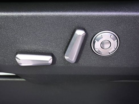 New 2026 Lincoln Navigator Reserve w/ Jet Appearance Package image 14