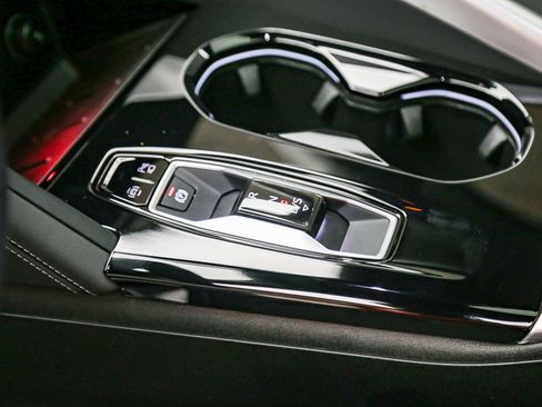 Certified 2025 Audi Q5 Premium Plus w/ Premium Plus AWD/4WD image 21