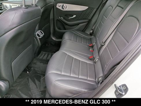Used 2019 Mercedes-Benz GLC 300 4MATIC Coupe image 23
