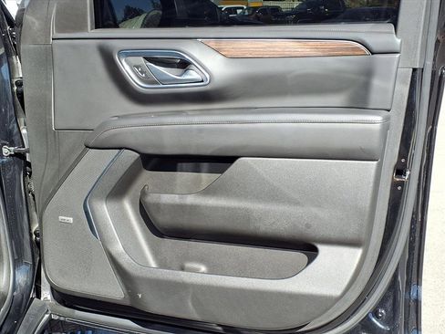 Used 2023 Chevrolet Suburban High Country w/ Max Trailering Package image 12