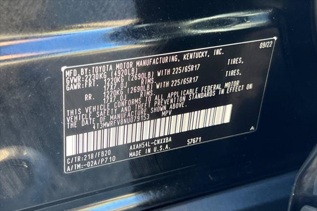 Certified 2022 Toyota RAV4 LE AWD/4WD image 32
