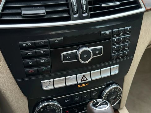 Used 2013 Mercedes-Benz C 250 Coupe image 29