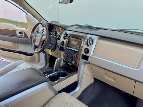 Used 2013 Ford F150 Lariat w/ Lariat Chrome Pkg image 38