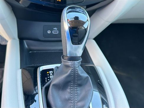 Used 2022 Nissan Rogue Sport SV image 18