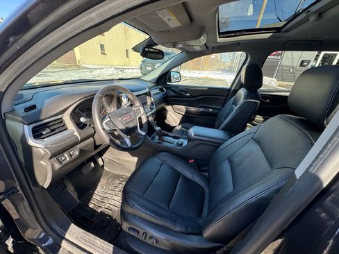 Used 2017 GMC Acadia SLT image 11