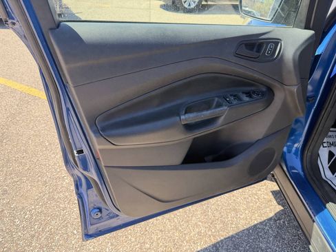 Used 2017 Ford Escape S FWD image 18