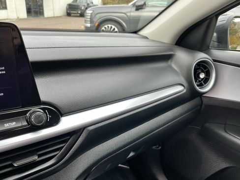 Used 2024 Kia Forte LXS image 22