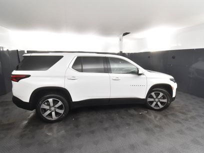 Used 2023 Chevrolet Traverse LT w/ LT Premium Package