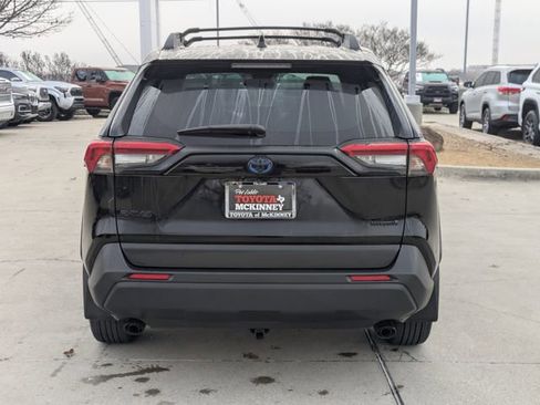 Used 2024 Toyota RAV4 AWD Hybrid image 7