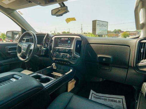 Used 2017 GMC Sierra 1500 SLT w/ All Terrain Package AWD/4WD image 12