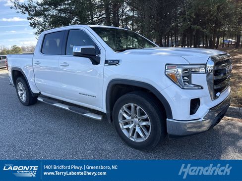 Used 2019 GMC Sierra 1500 SLE w/ Max Trailering Package image 1