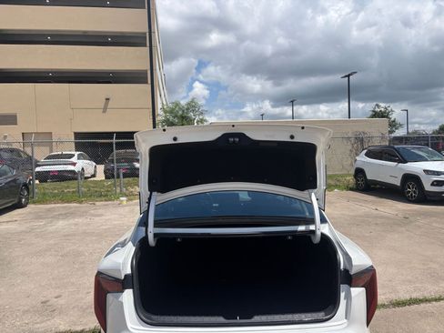 Used 2025 Kia K4 LXS image 30