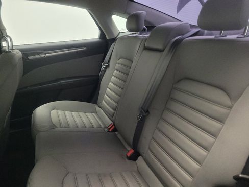 Used 2014 Ford Fusion S FWD image 18