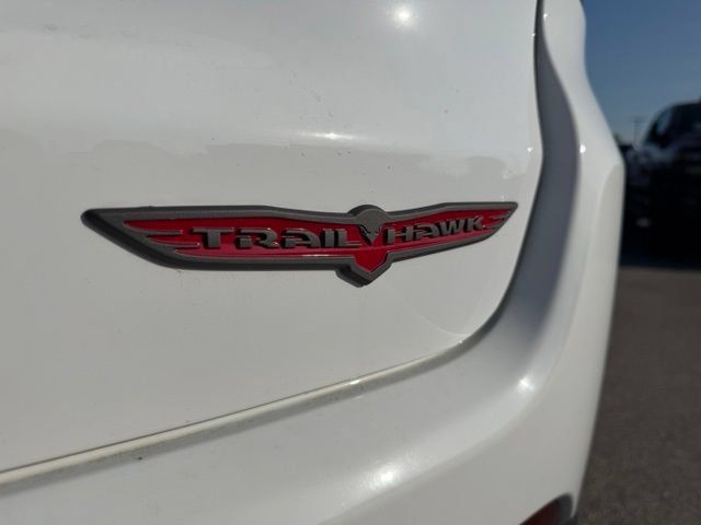 Used 2026 Jeep Compass Trailhawk AWD/4WD image 33