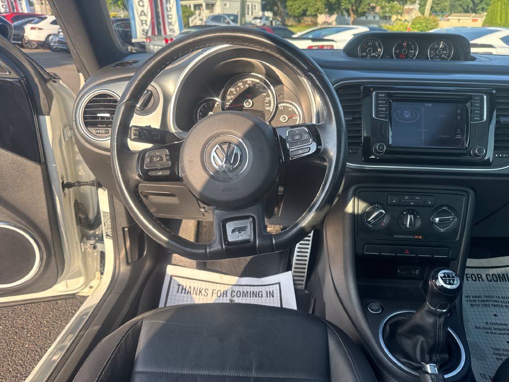 Used 2016 Volkswagen Beetle R-Line SE FWD image 14